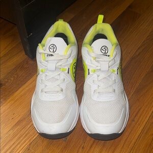 Zumba Fitness White and Neon Yellow Sneakers